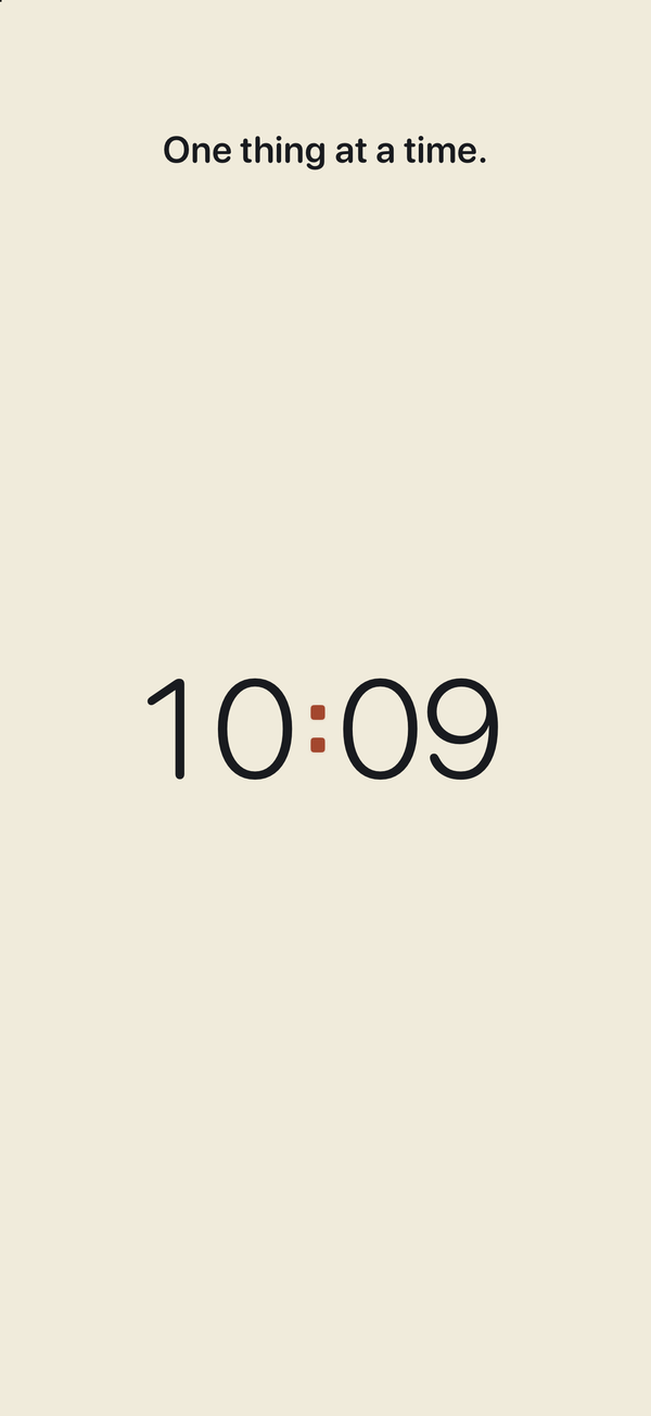 A short personal message with the Paper color style. Clock Pro. Example text, stored only on the device.